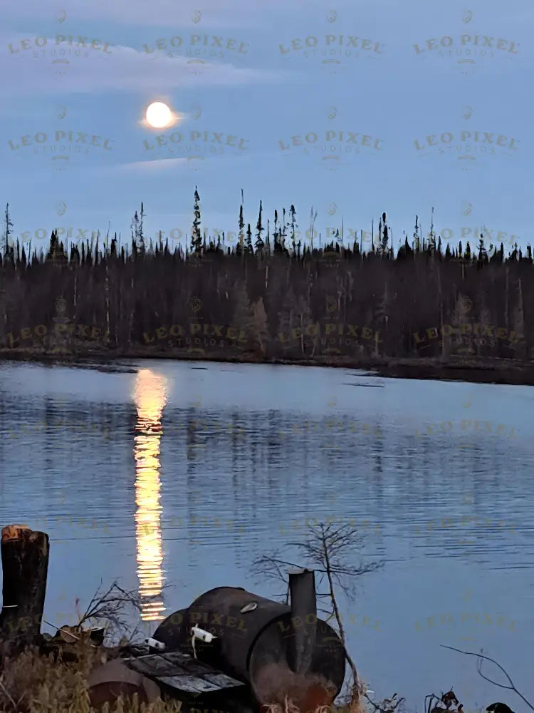 Moon Reflecting In The Water Stock Photos