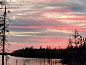 Pink Sunset And A Cloudy Sky Stock Photos